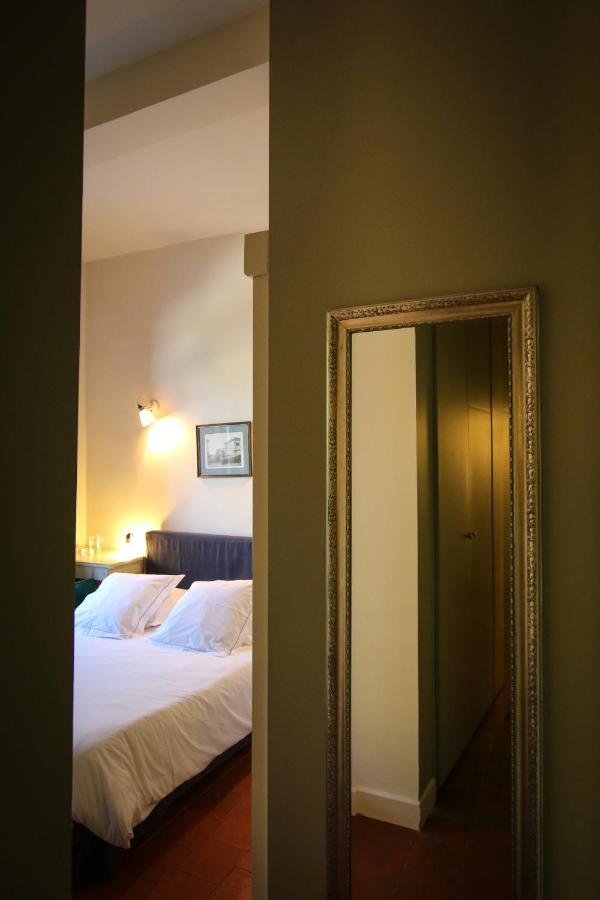 Les Chambres D'Andrea Marseillan  Exterior photo