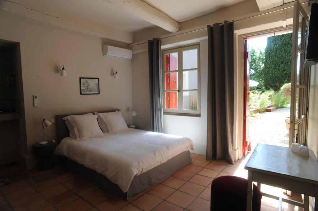 Les Chambres D'Andrea Marseillan  Room photo