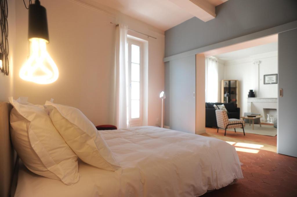 Les Chambres D'Andrea Marseillan  Room photo